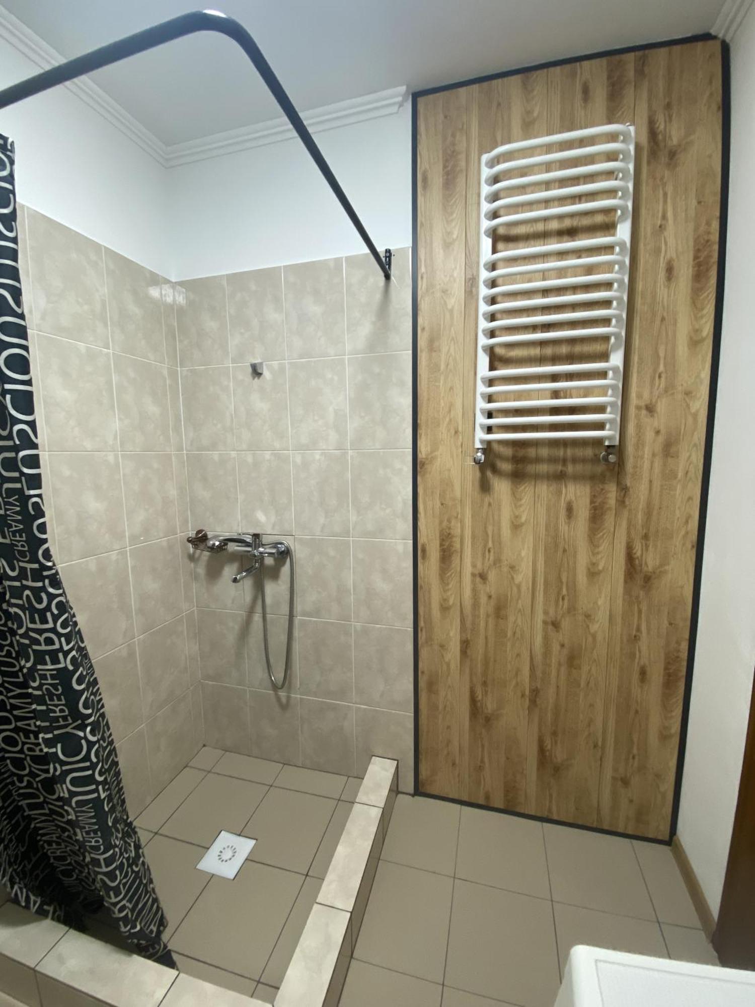 Apartments On Drohobytska 6B ตรุสคาเวตส์ ภายนอก รูปภาพ